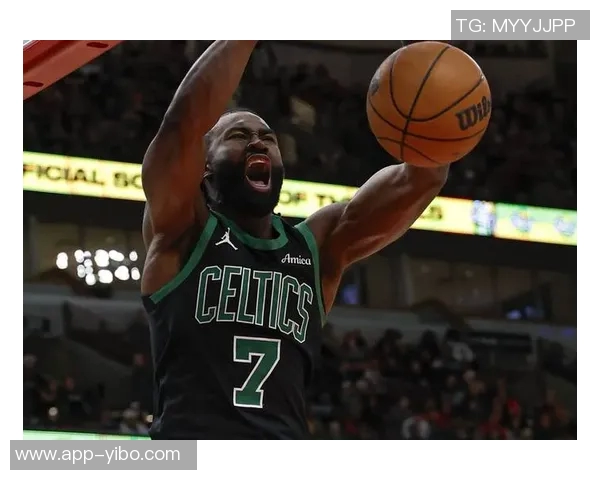 凯尔特人对决步行者杰伦布朗状态良好沃尔什因病缺席比赛